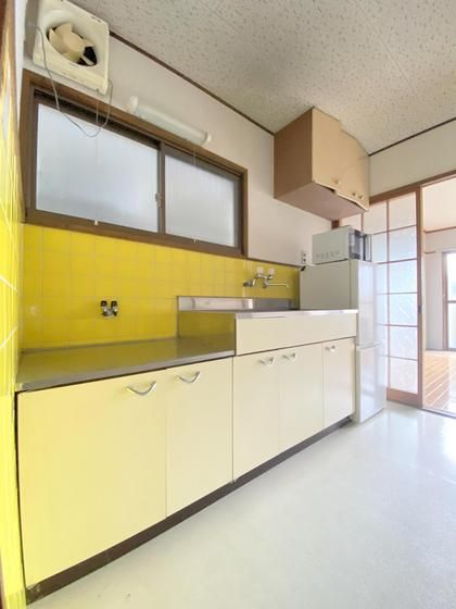 �y�L�b�`���z�@