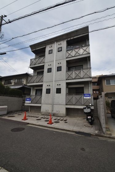 �y�����O�ρz�@