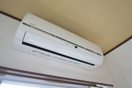 �y���̑��ݔ��z�@�G�A�R��