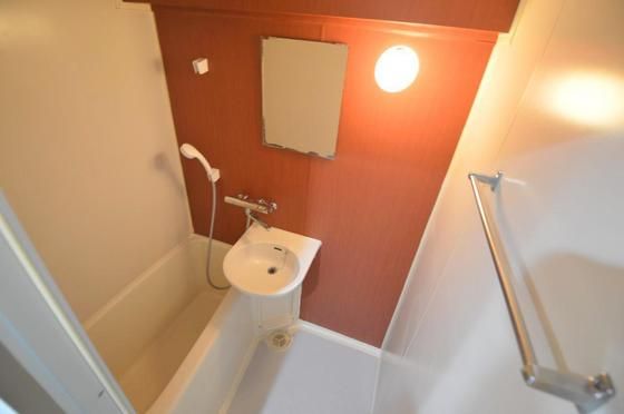 �y�o�X�z�@���x���߂��y�X