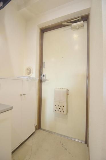 �y���ցz�@�Y��Ƀ��t�H�[���ς݂�1K������