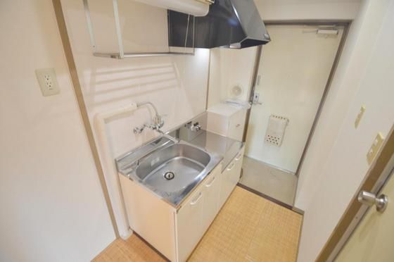 �y�L�b�`���z�@