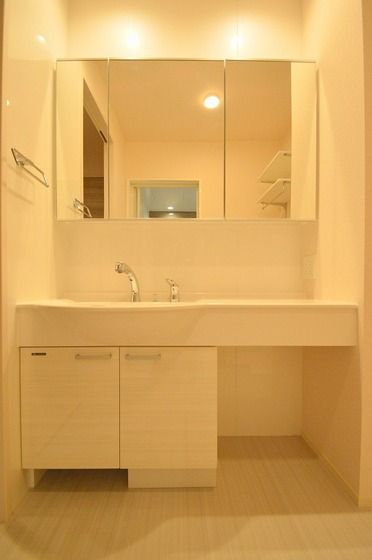 �y���ʏ��z�@