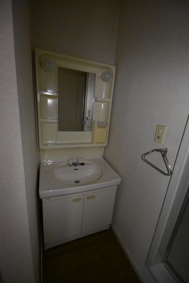 �y���ʏ��z�@