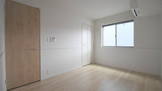 �y���̑������E�X�y�[�X�z�@