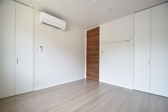 �y���̑������E�X�y�[�X�z�@