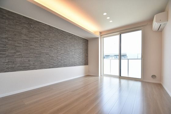 �y���̑������E�X�y�[�X�z�@