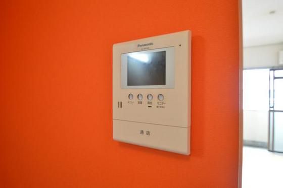 �y�Z�L�����e�B�z�@���j�^�[�t���C���^�[�z��