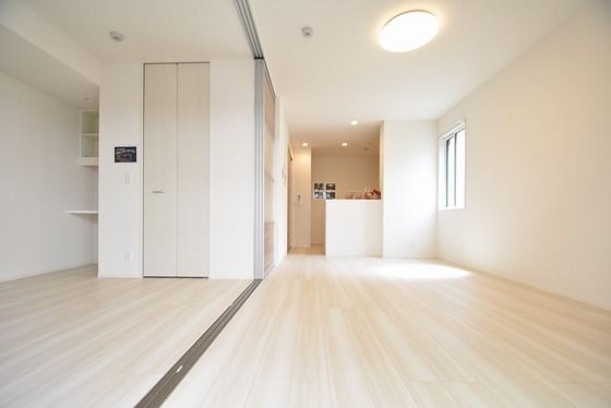 �y���̑������E�X�y�[�X�z�@