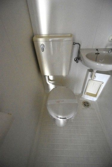 �y�g�C���z�@