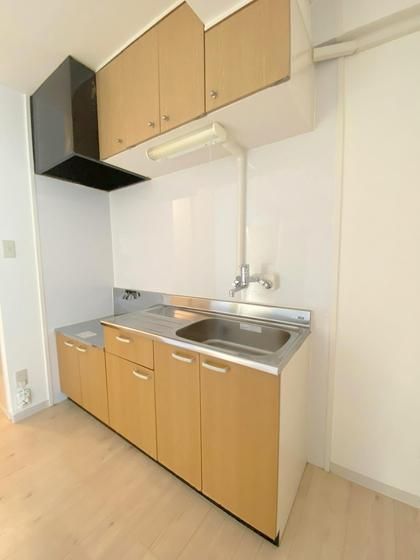 �y�L�b�`���z�@