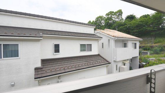 �y���]�z�@