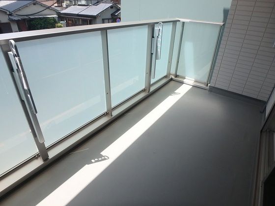 �y���]�z�@