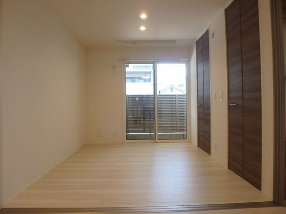 �y���̑������E�X�y�[�X�z�@