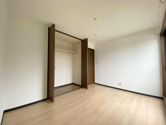 �y���[�z�@