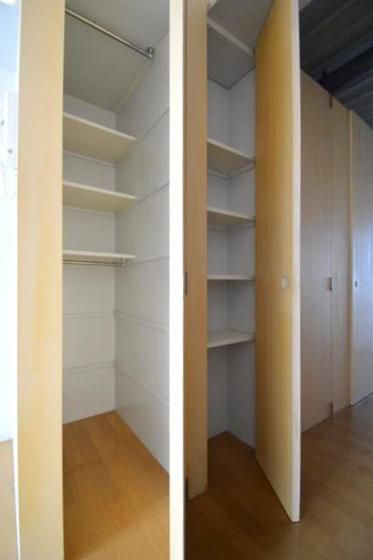 �y���[�z�@���s�̂���N���[�[�b�g��