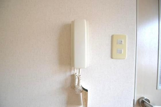 �y���̑��ݔ��z�@