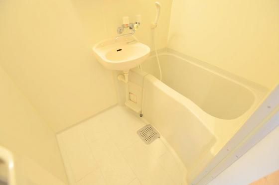 �y�o�X�z�@�o�X�g�C����