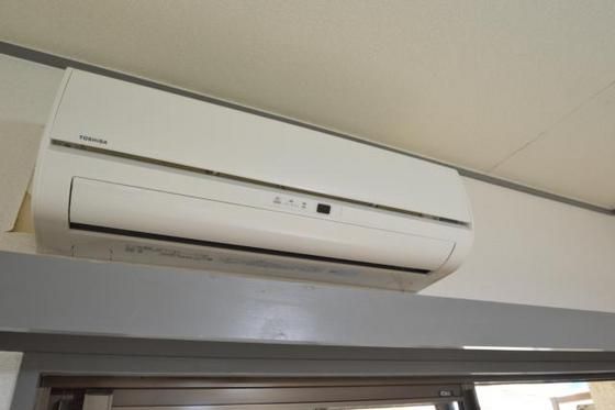 �y���̑��ݔ��z�@�G�A�R��1��t��