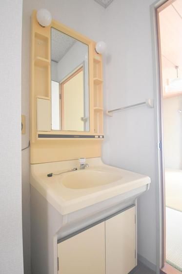 �y���ʏ��z�@