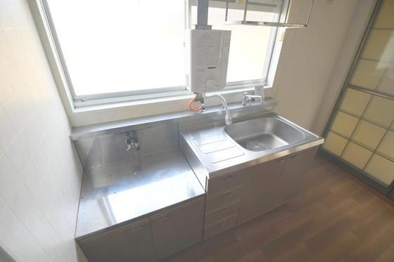 �y�L�b�`���z�@