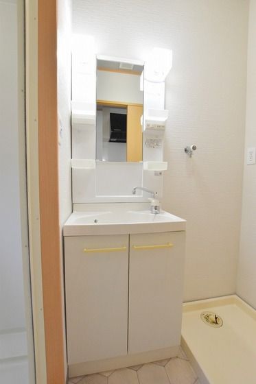 �y���̑��ݔ��z�@