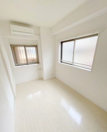 �y���̑������E�X�y�[�X�z�@