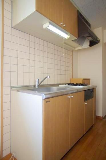 �y�L�b�`���z�@