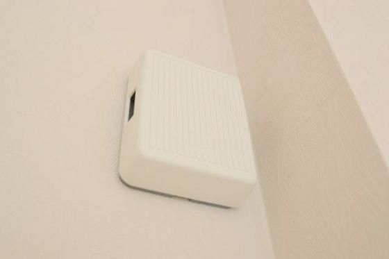 �y�Z�L�����e�B�z�@