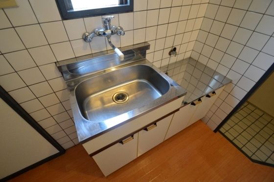 �y�L�b�`���z�@