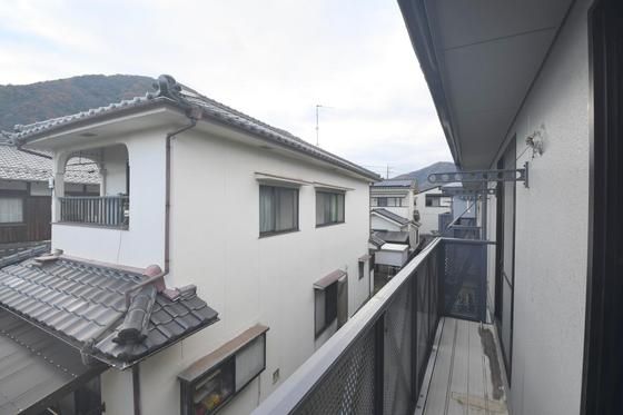 �y���]�z�@