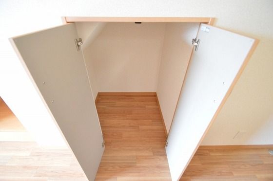 �y���[�z�@�K�i�����[�X�y�[�X