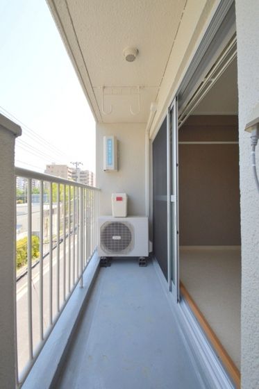 �y�o���R�j�[�z�@�l�C�G���A�̃I�X�X��1�k�c�j��