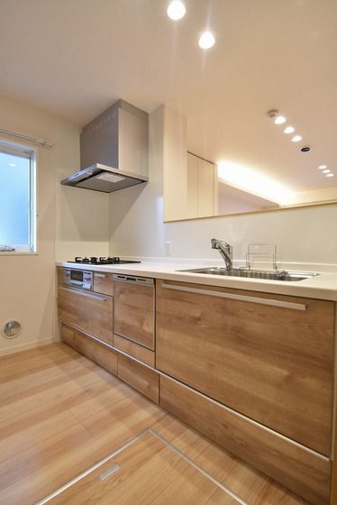 �y�L�b�`���z�@