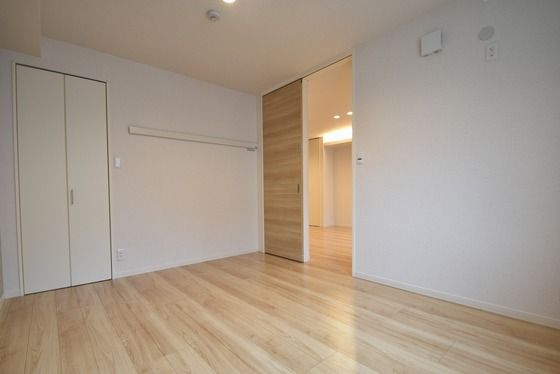 �y���̑������E�X�y�[�X�z�@