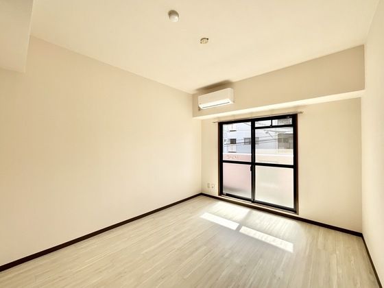 �y���̑������E�X�y�[�X�z�@