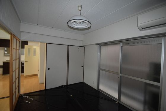 �y���̑������E�X�y�[�X�z�@