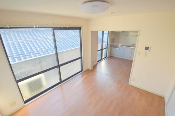 �y�����E���r���O�z�@K�E�m�����킹��12��