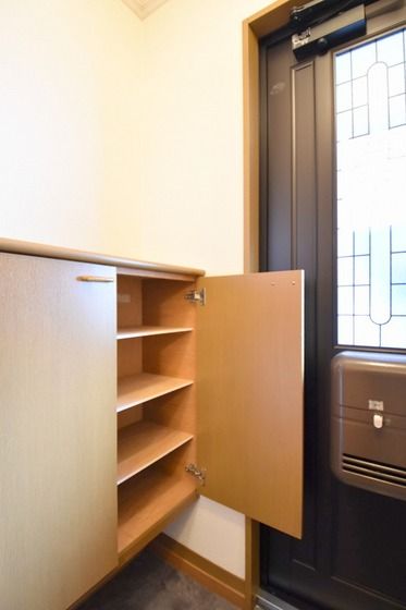 �y���̑��ݔ��z�@�V���[�Y�{�b�N�X��