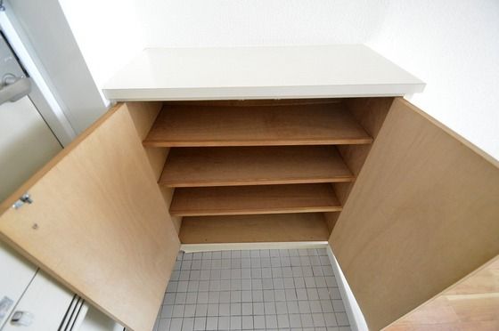 �y���[�z�@��ɏ������u���鍂���ł���