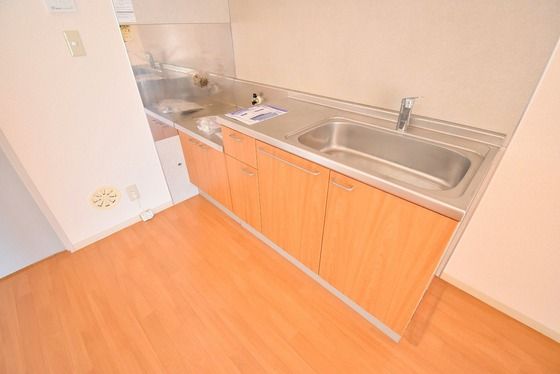 �y�L�b�`���z�@