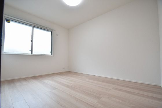 �y���̑������E�X�y�[�X�z�@