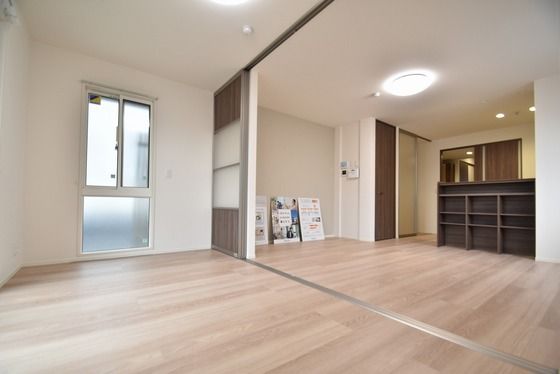 �y���̑������E�X�y�[�X�z�@