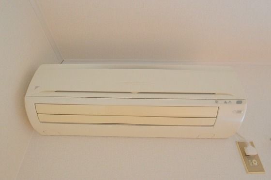 �y���̑��ݔ��z�@