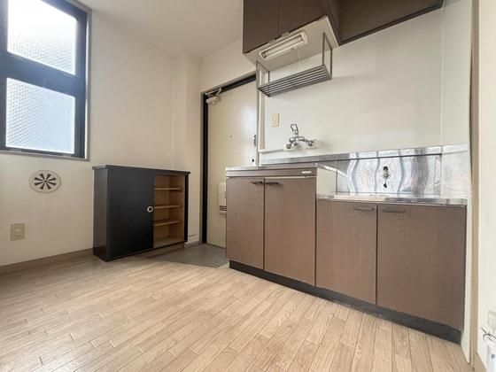 �y���̑��z�@