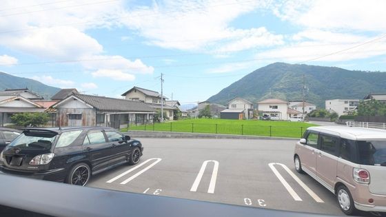 �y���]�z�@