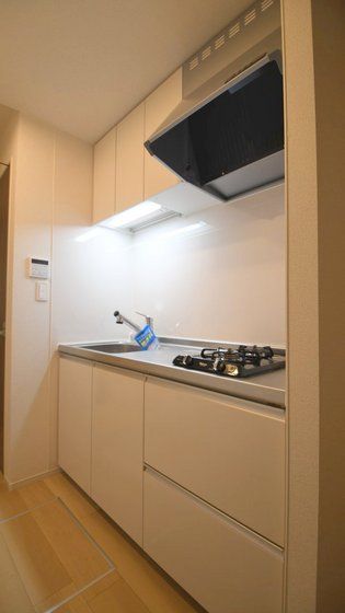 �y�L�b�`���z�@