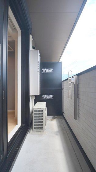 �y�o���R�j�[�z�@