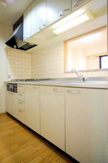 �y�L�b�`���z�@