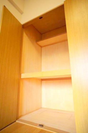 �y���[�z�@